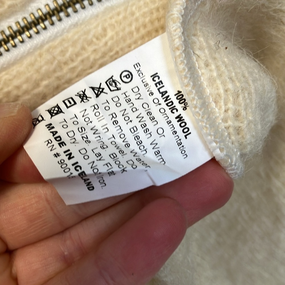 Icewear Iceland pure icelandic wool Cream and Black fair isle Zip Up cardigan - Picture 4 of 5